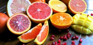 A citrusfélék gyakori fogyasztása bőrrákhoz vezethet